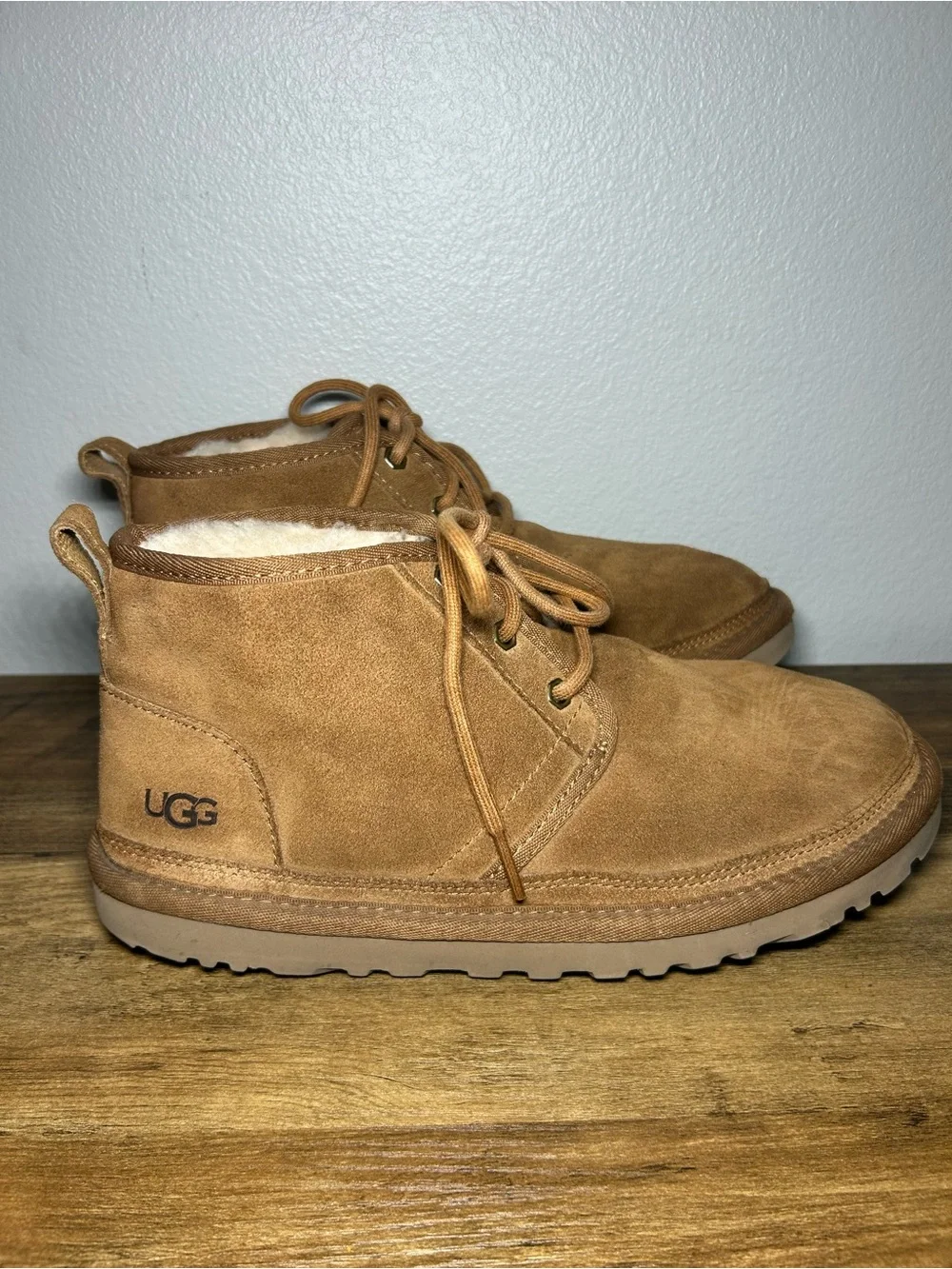Women’s Suede Lace-Up Winter Chukka Boots in Tan